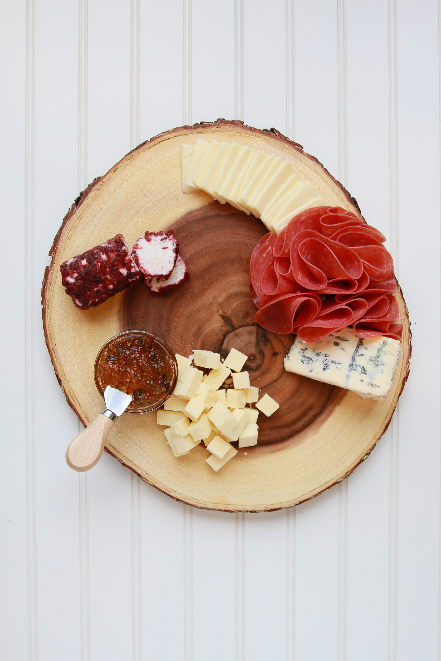 5 Steps to Building the Perfect Holiday Cheese Board