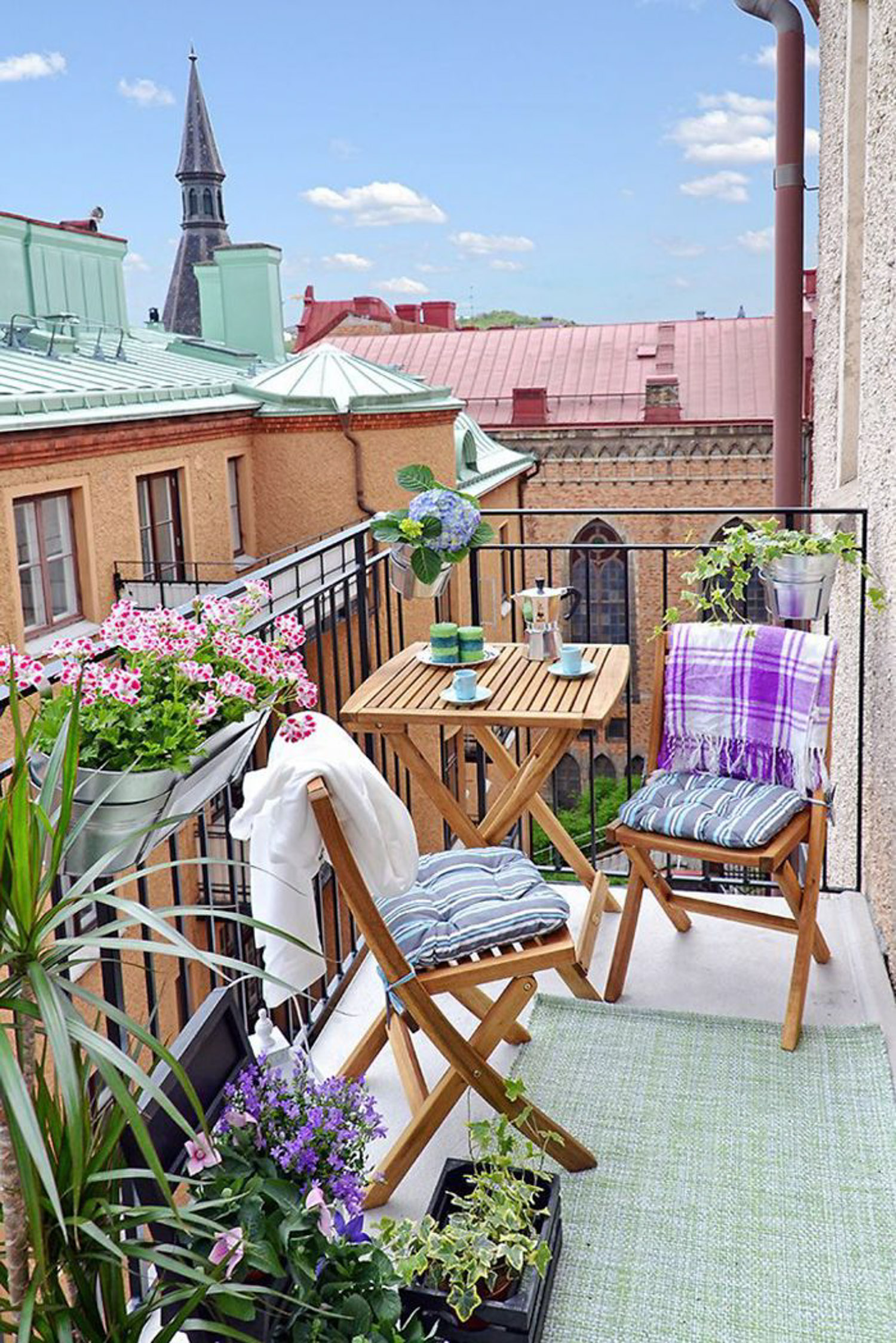 Small Apartment Balcony Ideas